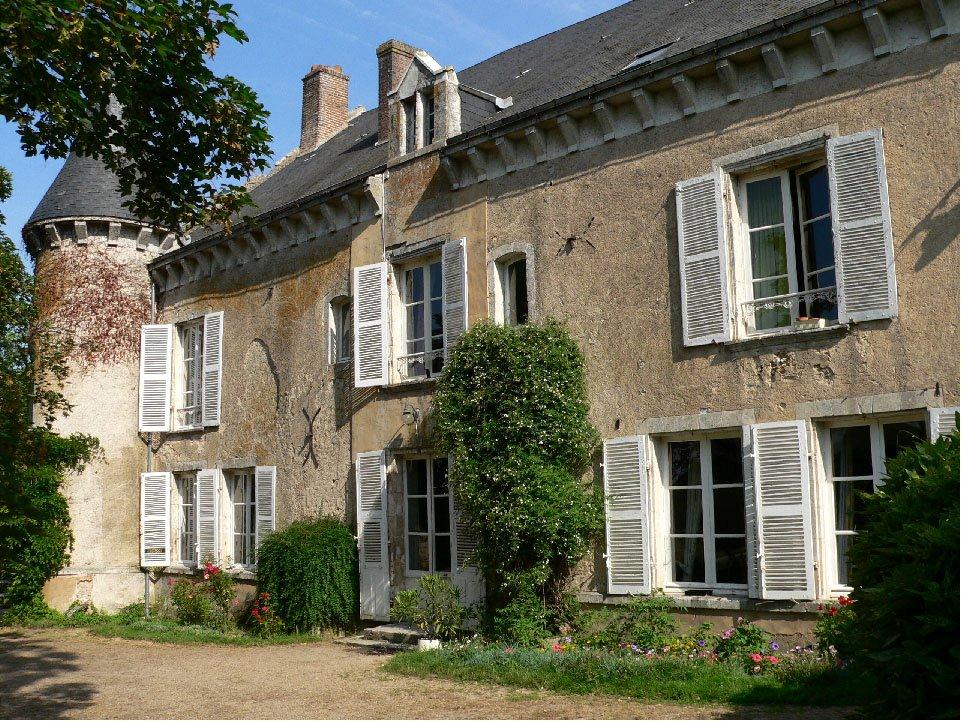 Le château des « Mussets » à Busloup